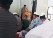 Kapolsek Sumbawa Menjadi Khotib, Sampaikan Pesan Penting Kepada Masyarakat