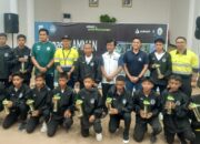 Bupati KSB Lepas 12 Anak Ikuti Program AMMAN Football Fellowship