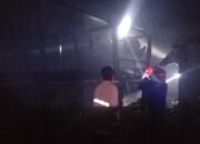 1 Unit Rumah di Serading Moyo Hilir Hangus Dilalap Api