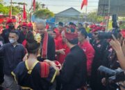 Ganjar Pranowo Disambut Ribuan Pendukung di Lombok, Berikut Agendanya