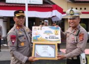 Kapolres Bima, Pimpin Apel dan Penyerahan Piala Bagi Personel Pemenang Lomba HUT Bhayangkara Ke-77