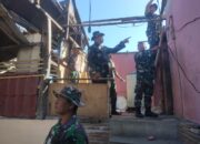 Wujud Kemanunggalan TNI, Kodim 1607/Sumbawa Rehab Rumah Tidak Layak Huni Milik Warga Sarange