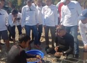 Dalam Rangka HUT RI dan Pemulihan Ekosistem Laut, Bandara Sumbawa dan 7 OPD Gandeng SGU Transplantasi Terumbu Karang