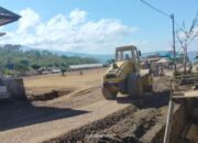 Pemda Aspal 21 KM Jalan Hingga Pedesaan
