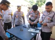 Wakapolres Cek Pemeriksaan Senpi Personel Polres Sumbawa