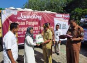 Pemda KSB dan Bulog Salurkan Bantuan Pangan Tahap II  Tahun 2023 kepada 12.863 KPM
