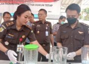 Kejaksaan Negeri Sumbawa Memusnahkan Barang Bukti dalam 72 Kasus Pidum Tahun 2023