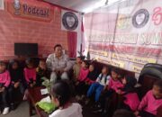 Puluhan Anak Sekolah Serbu Stand Pameran Kejaksaan Negeri Sumbawa Barat