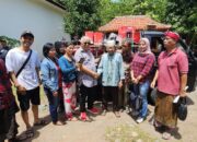 Rachmat Hidayat bagikan 50 Mesin Jahit dan Obras merk Singer untuk UMKM Penjahit se-Kota Mataram