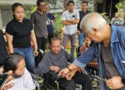 Aksi kemanusiaan, Anggota DPR RI dapil Lombok dari PDIP Rachmat Hidayat Kembali bagikan belasan Kursi Roda Manual dan Elektrik untuk Umat Hindu Kota Mataram