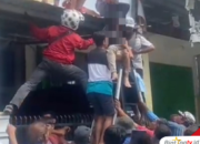 Warga Labuhan Sumbawa Kesetrum Saat Perbaiki Atap Bocor