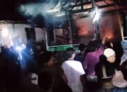 Ditinggal Taraweh, 1 Unit Rumah Panggung di Desa Moyo Mekar Hangus Dilalap Api