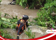 Tim SAR Cari Remaja Hilang Terseret Arus Banjir di pringgarata Loteng