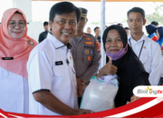 Buka Gerakan Pangan Murah, Bupati Sumbawa Barat Serap Langsung Harapan Warga