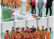Ketua KONI Tutup Pertandingan, Unter Iwes Raih Emas Futsal Porkab Sumbawa 2025