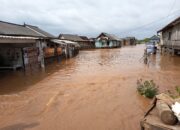 Ratusan Rumah Terendam Banjir di Labuhan Bontong