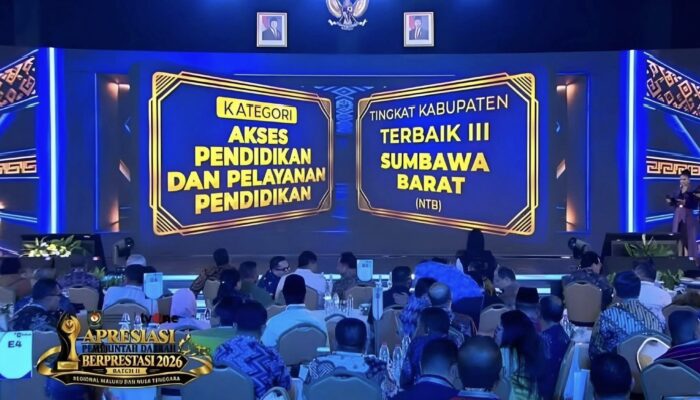Sumbawa Barat Raih Terbaik II Regional Maluku-Nusa Tenggara di Bidang Pelayanan Kesehatan